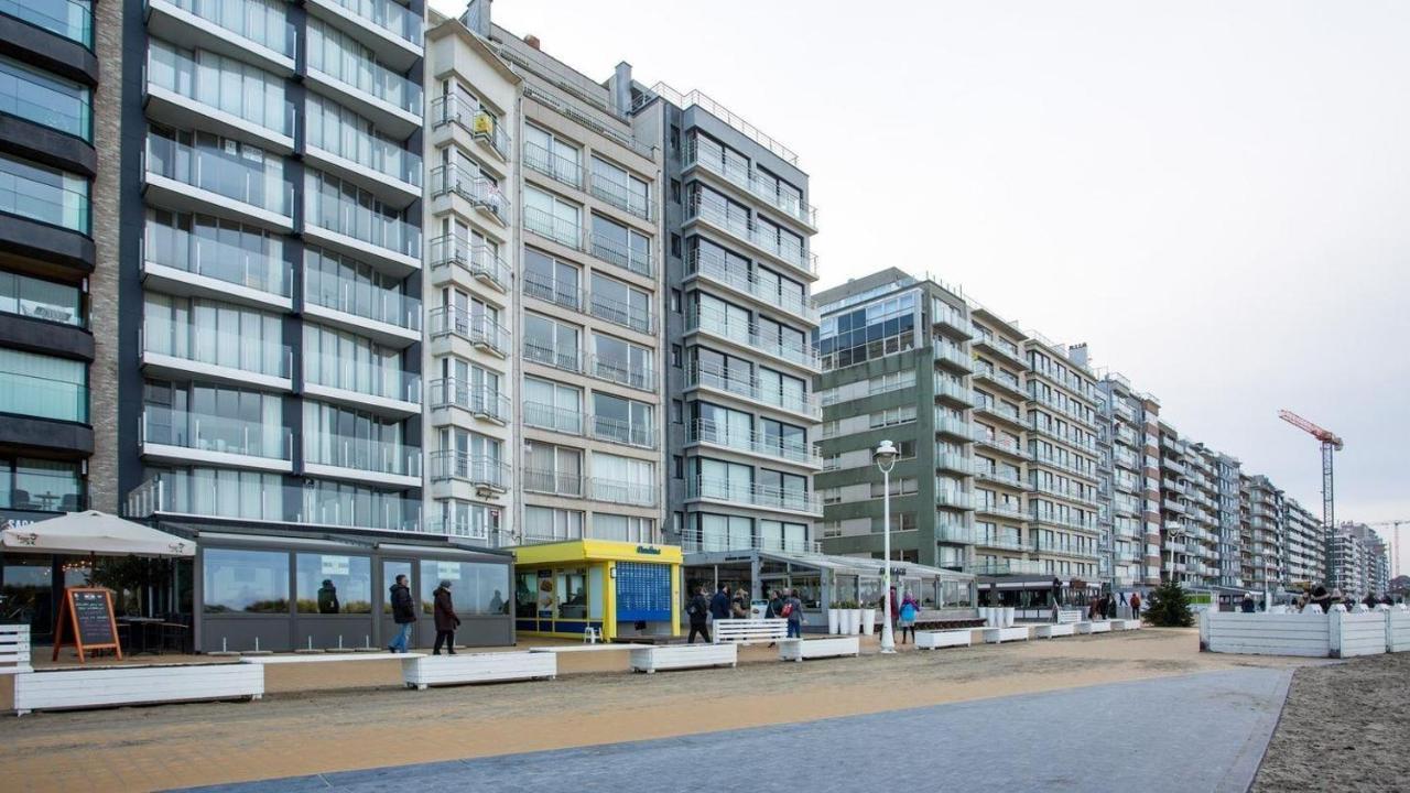 Marjolaine Zeezicht - Nieuwpoort-Bad Met Gratis Garagebox Apartman Kültér fotó
